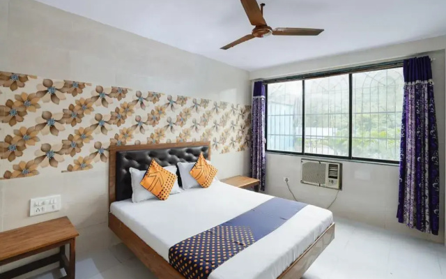Dipesh Lodge by OYO Rooms