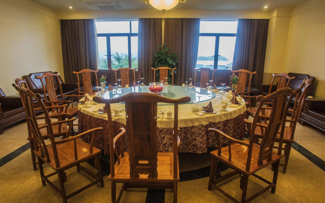 Yuhuayuan Sea View Hotel