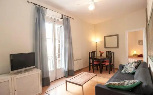Gaudi Apartment 1