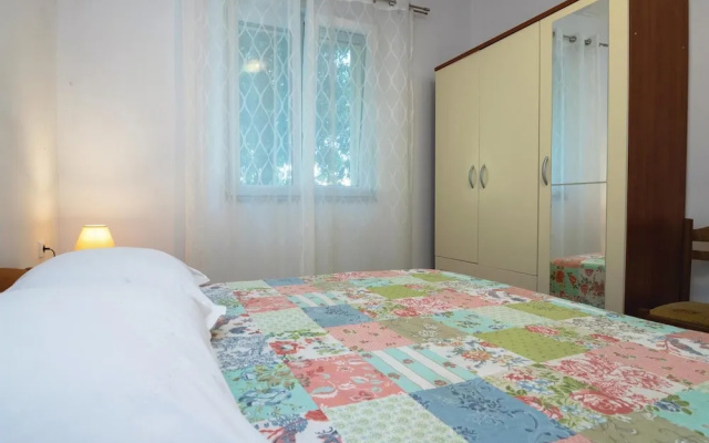 Nice Home in Kozino With 6 Bedrooms and Wifi