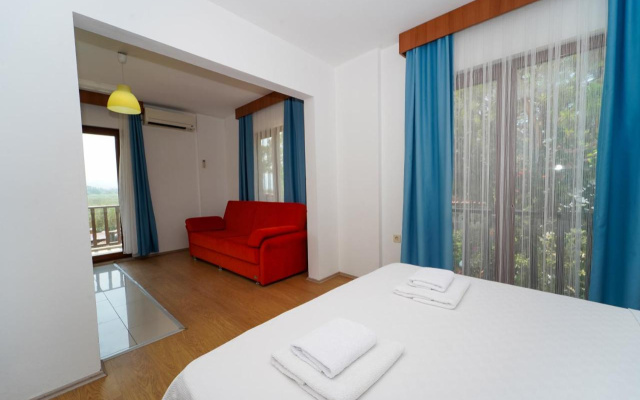 Akyaka Nehir Butik Otel