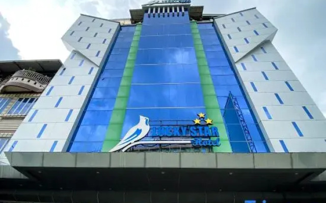 Lucky Star Hotel Near Harbour Bay Batam