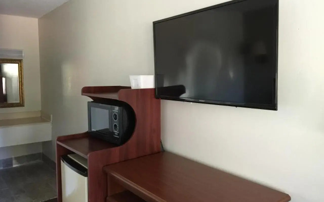 Days Inn Danville Va