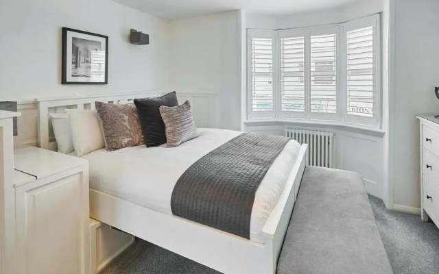 Host Stay George Street Retreat