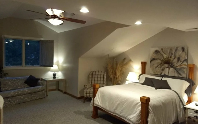 Jordan Lake B & B
