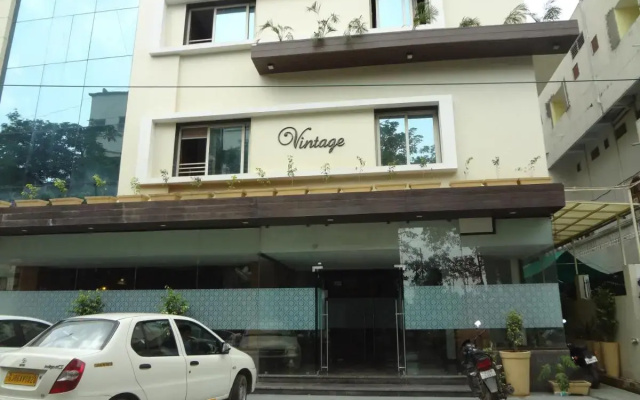 Vintage Hotel