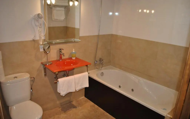 Apartamentos Spa Casco Histórico de Isla