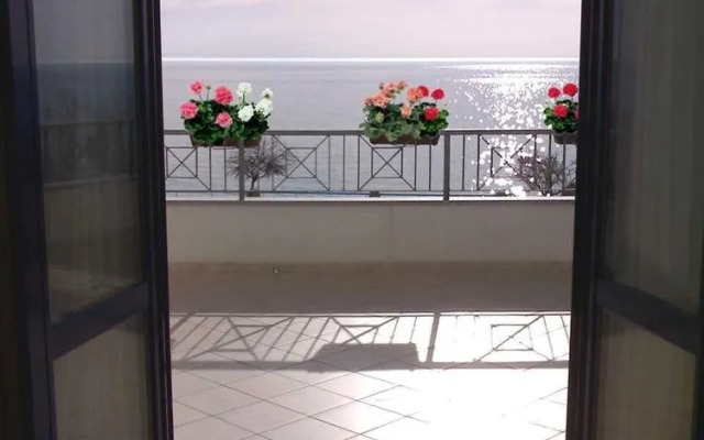 Sea Garden Hotel