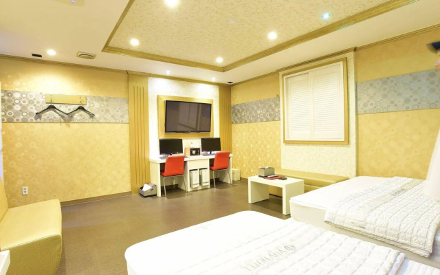 Vovtel Hotel