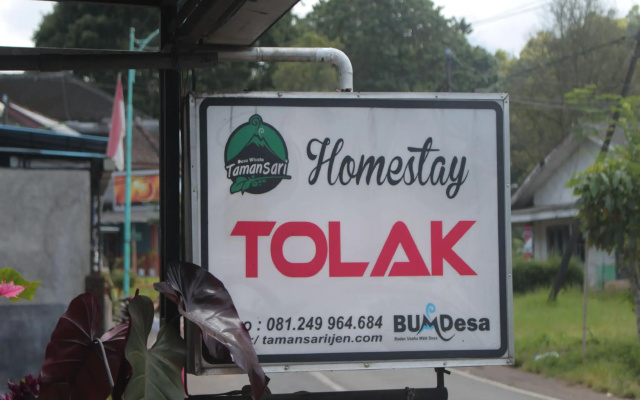 Tolak Homestay