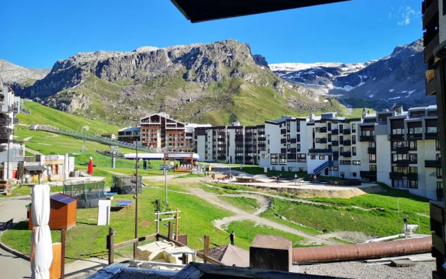 Studio 4pax Val Claret centre, skis aux pieds