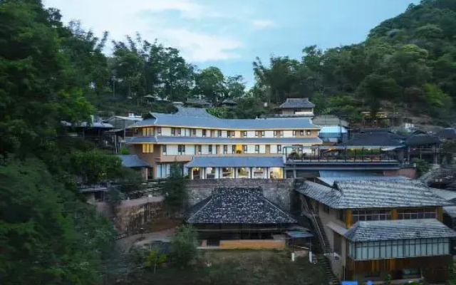 Aileng Serenity Lodge