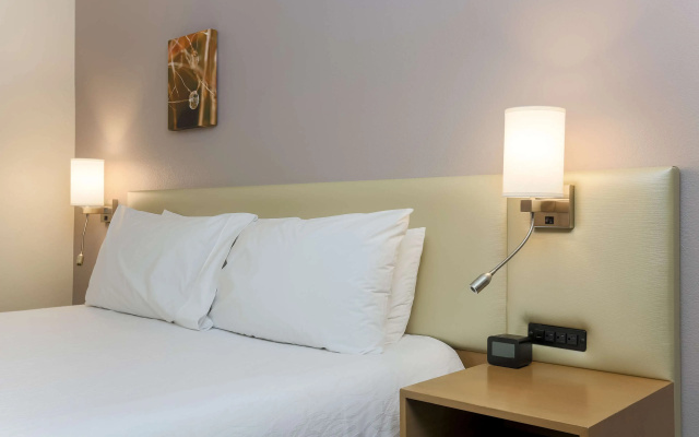 Hilton Garden Inn Bakersfield