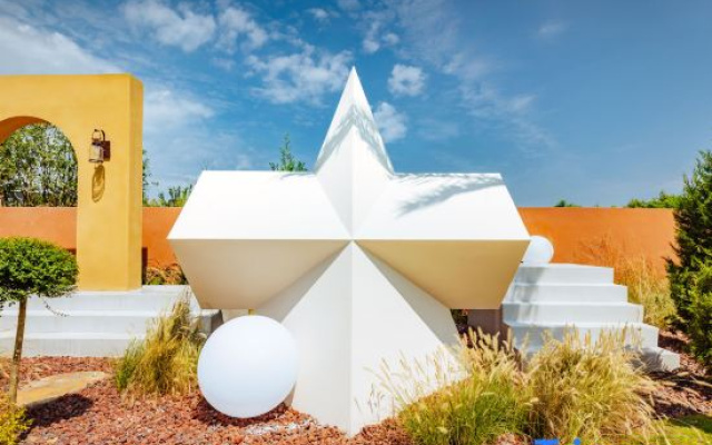 Star Orange Moroccan Style Art Resort Hotel