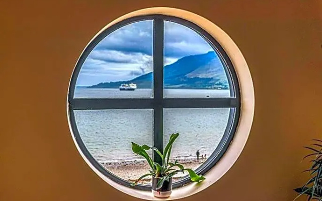 Bay Guest Lodge