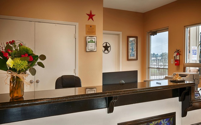 Best Western Lake Conroe Inn