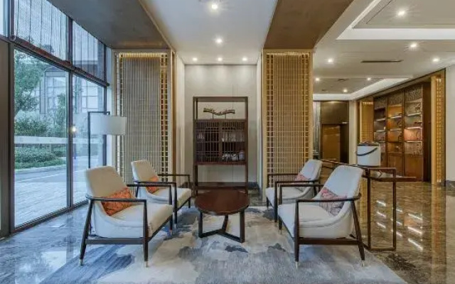 Huzhou Maison New Century Resort Hotel