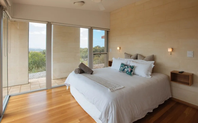 Tanonga Luxury Eco Lodges
