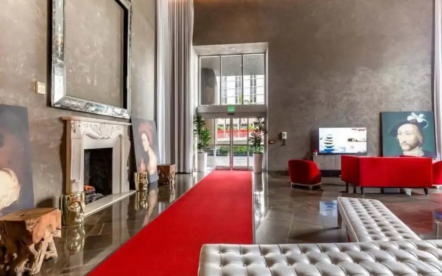 The Bay Suites - W Miami