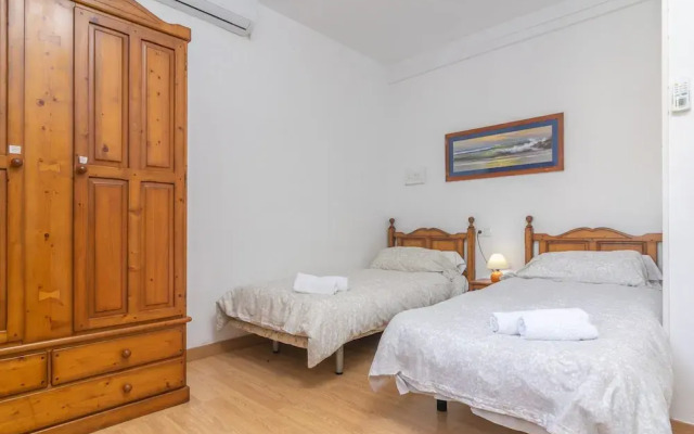 Villa in Alcudia With Pool & Near Beach