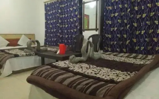 Hotel Alpine K2