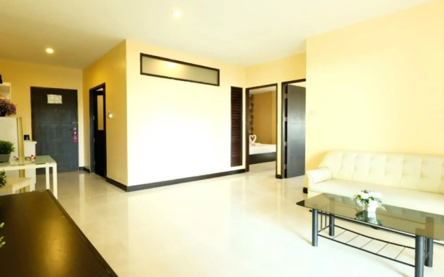 Отель Jomtien Plaza Residence