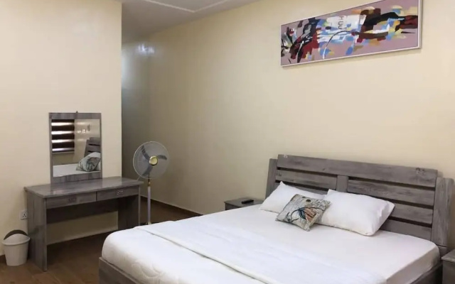 Hilton Summer Apartments