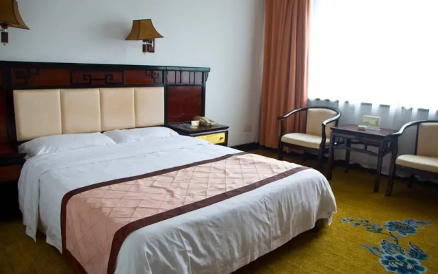 Sovereign Hotel