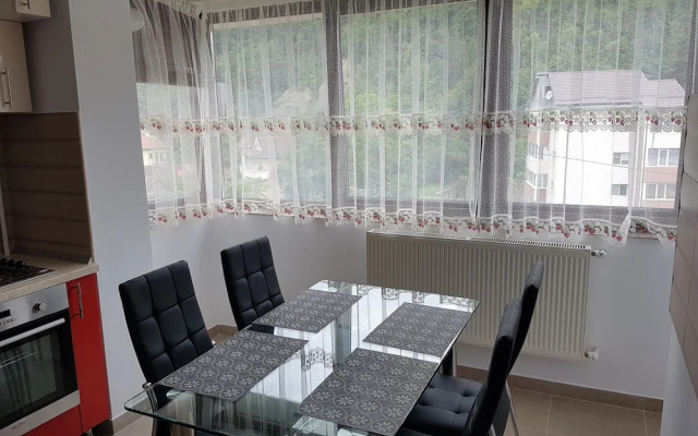 Duplex Alexandra