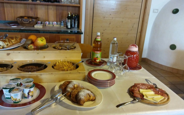 Rifugio Predaia ai Todesci
