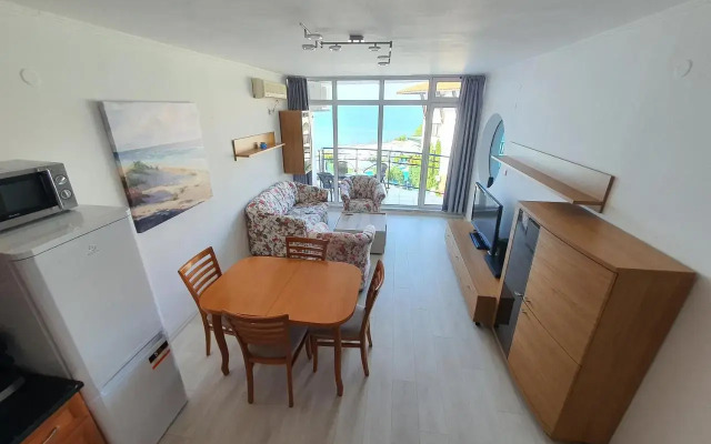 Sveti Vlas Marina Beach B40