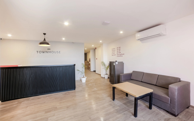Townhouse Artemis Hospital Near Unitech Cyber Park