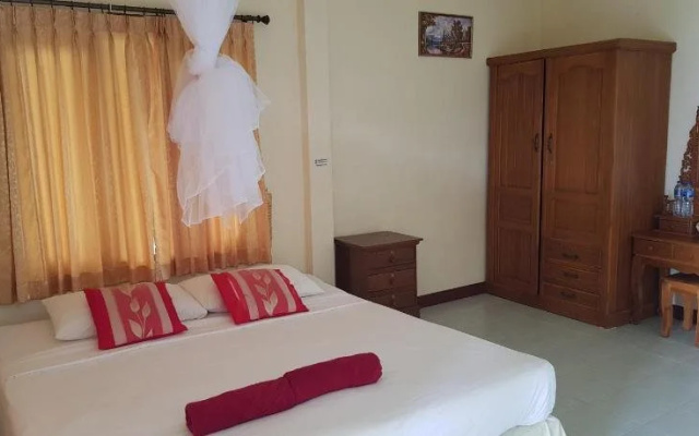 Aow Leuk Grand Hill Resort