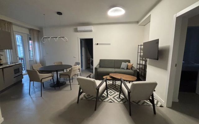 Prina - Spacious 2bdr Arco - Sempione Area