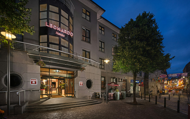 hotelImage