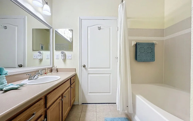 Two Bedroom Condo in Kissimmee Near Disney