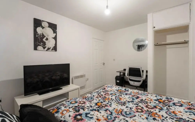 Stylish 2 Bedroom Apartment in Birmingham