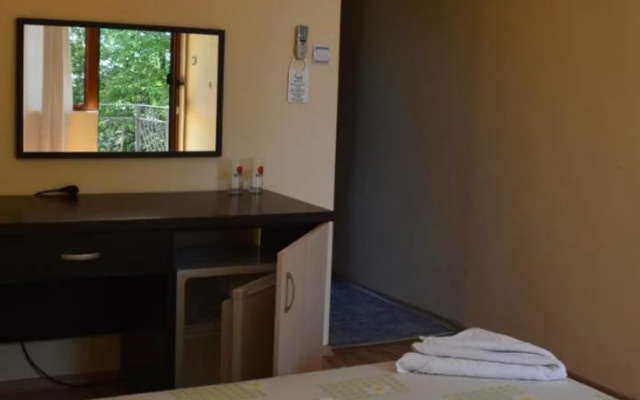 Enigma Hotel