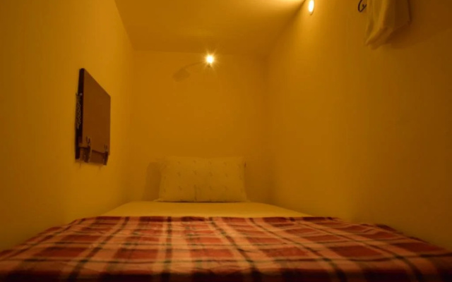 21 Hostel