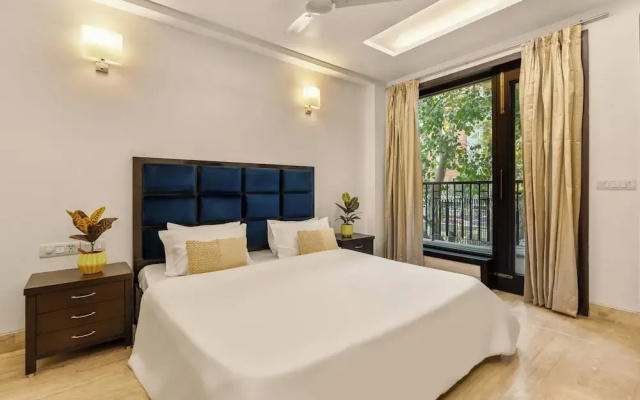 Geet by Akama Homes