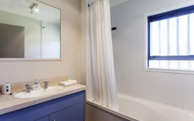 Hahei Beach House - 3 Bedroom