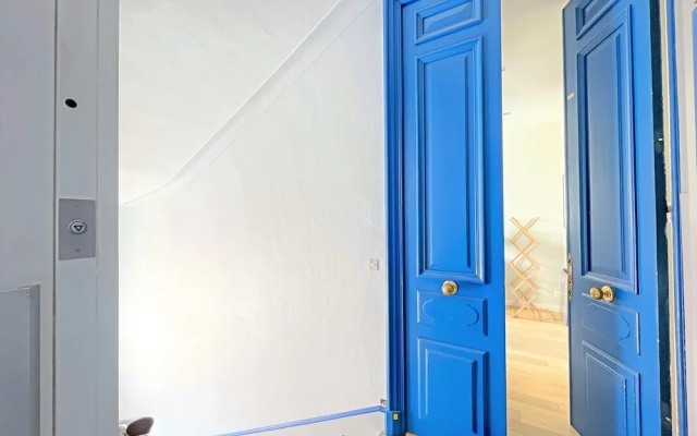Modern Apartment 20 m from the Sea