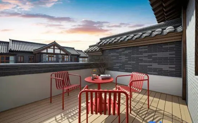 The Zhao Hua Tai Inn