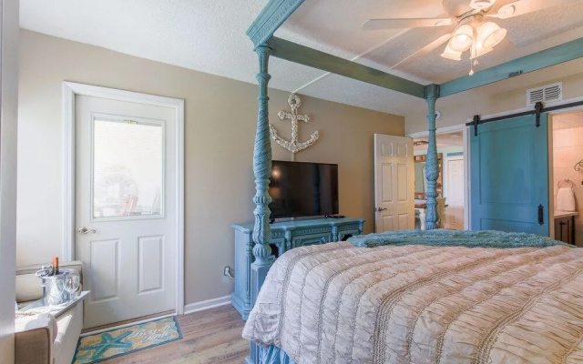 Gulf Shore Condo #407