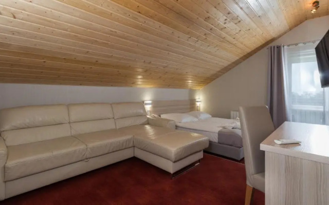 Hotel Activia