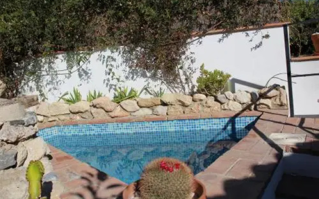 Casa Escondida