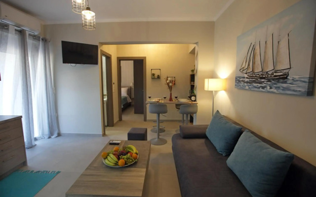 Matoulas Luxury Apartment