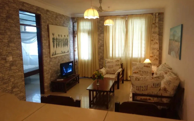 Diani Star Beds