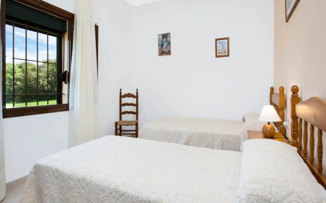 Villa in Costa Brava With Pool Near Beach