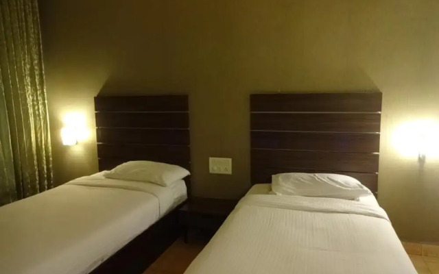 Ampa Skywalk Hotel